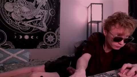 sweaties3 online show from 02.01.26