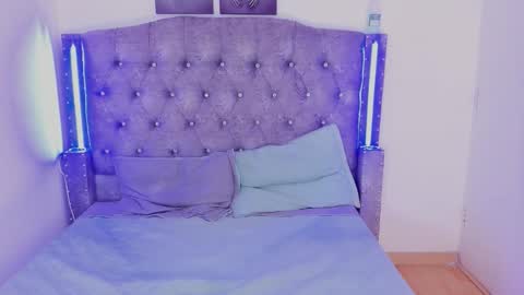 Snapshot of sweeet__temptatioon chatting on 02.20.26 Andrea and Salome online show from 02.20.26