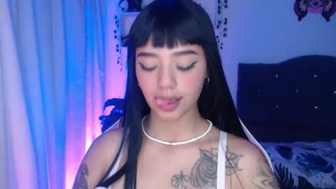Snapshot of sweeetkittyy22 chatting on 05.22.26 sweeetkittyy22 online show from 05.22.26
