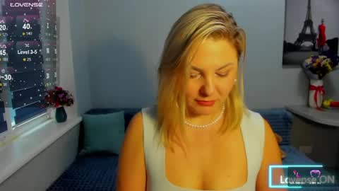 Snapshot of sweet___margaret chatting on 03.30.26 Margaret online show from 03.30.26