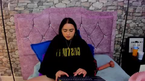 sweet__cherry1 online show from 05.01.26