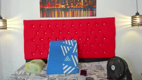 Snapshot of sweet__mature chatting on 10.31.25 Carolina online show from 10.31.25