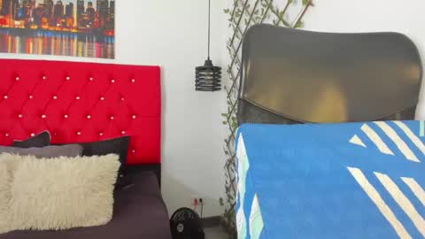 Snapshot of sweet__mature chatting on 12.01.25 Carolina online show from 12.01.25