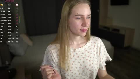 Snapshot of sweet__michelle chatting on 11.26.25 Michelle online show from 11.26.25