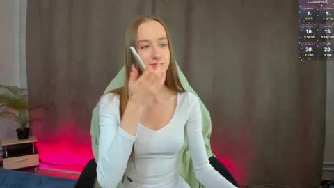 Monica  GTM 3MoTuWeFrSa 500pm-1000pm  online show from 12.14.24