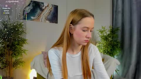 Snapshot of sweet__monica chatting on 11.24.25 Monica GTM 3MoTuWeFrSa 500pm-1000pm online show from 11.24.25