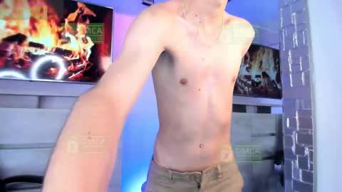 Snapshot of sweet__sin19 chatting on 02.11.26 sweet__sin19 online show from 02.11.26