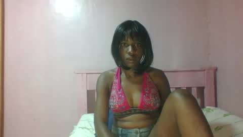 Snapshot of sweet_aaliya chatting on 04.27.26 Aaliya online show from 04.27.26