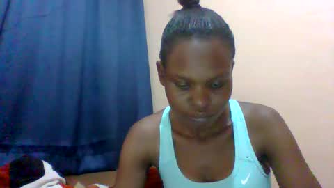 Snapshot of sweet_adora chatting on 02.09.25 sweet_adora online show from 02.09.25