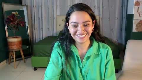 Snapshot of sweet_ahinara chatting on 02.15.25 sweet_ahinara online show from 02.15.25