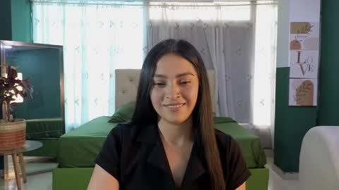 Snapshot of sweet_ahinara chatting on 03.08.25 sweet_ahinara online show from 03.08.25