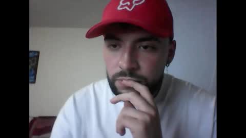 Snapshot of sweet_alejandro_15 chatting on 12.20.24 Alejandro online show from 12.20.24