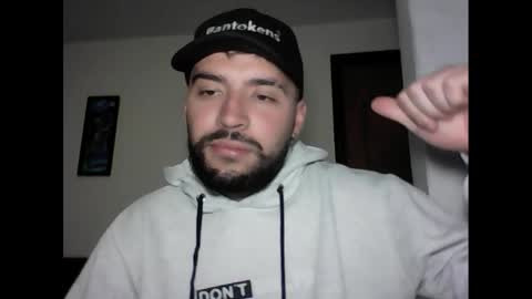 Snapshot of sweet_alejandro_15 chatting on 12.27.24 Alejandro online show from 12.27.24