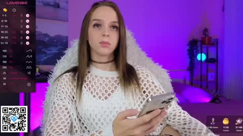 Snapshot of sweet_ali3s chatting on 12.12.24 Call me Alis   online show from 12.12.24