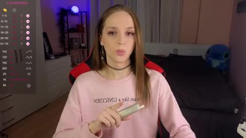 Snapshot of sweet_ali3s chatting on 02.09.25 Call me Alis   online show from 02.09.25