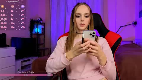 Snapshot of sweet_ali3s chatting on 10.01.25 Call me Alis   online show from 10.01.25