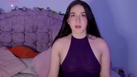 Snapshot of sweet_anllela chatting on 07.22.26 Sthefany Lauren Independent Model online show from 07.22.26