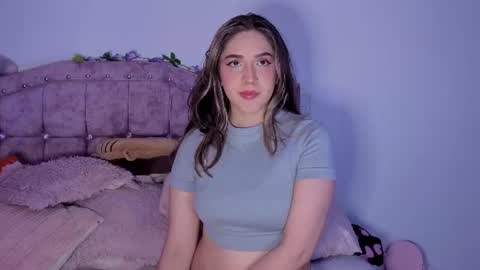 Snapshot of sweet_anllela chatting on 08.03.26 Sthefany Lauren Independent Model online show from 08.03.26