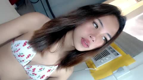 sweet_cassy12 online show from 05.08.26