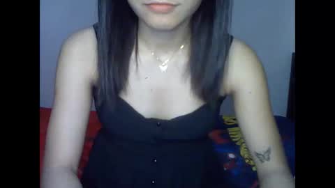 Snapshot of sweet_chantalle chatting on 01.22.25 sweet_chantalle online show from 01.22.25