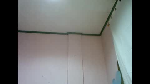 Snapshot of sweet_chantalle chatting on 01.29.25 sweet_chantalle online show from 01.29.25