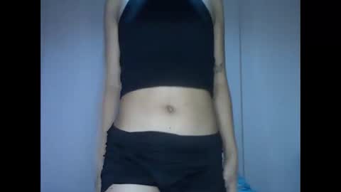 Snapshot of sweet_chantalle chatting on 02.05.25 sweet_chantalle online show from 02.05.25