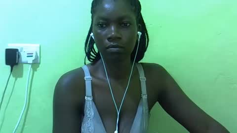 Snapshot of sweet_cherie1 chatting on 03.16.26 sweet_cherie1 online show from 03.16.26