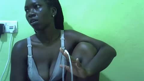 Snapshot of sweet_cherie1 chatting on 03.16.26 sweet_cherie1 online show from 03.16.26