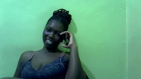 Snapshot of sweet_cherie1 chatting on 06.09.26 sweet_cherie1 online show from 06.09.26