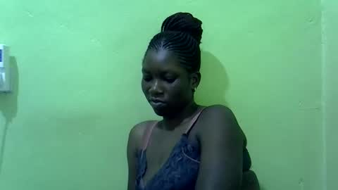 Snapshot of sweet_cherie1 chatting on 06.10.26 sweet_cherie1 online show from 06.10.26