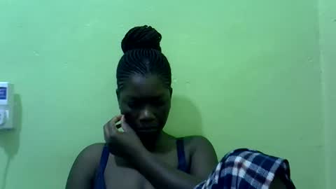 Snapshot of sweet_cherie1 chatting on 06.11.26 sweet_cherie1 online show from 06.11.26