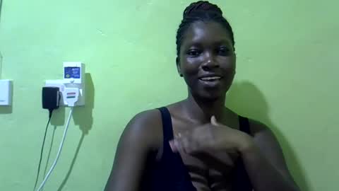 Snapshot of sweet_cherie1 chatting on 06.15.26 sweet_cherie1 online show from 06.15.26