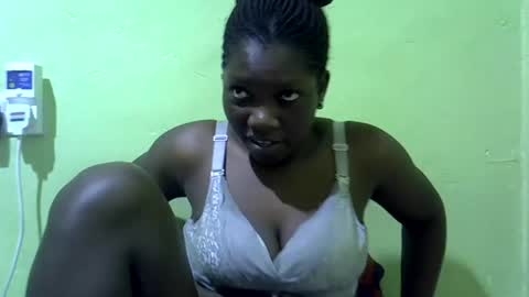 Snapshot of sweet_cherie1 chatting on 06.21.26 sweet_cherie1 online show from 06.21.26