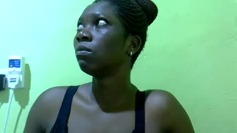 Snapshot of sweet_cherie1 chatting on 06.28.26 sweet_cherie1 online show from 06.28.26