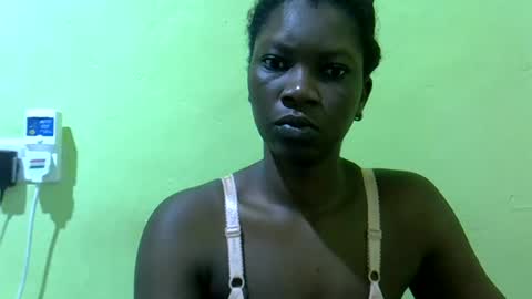 Snapshot of sweet_cherie1 chatting on 06.30.26 sweet_cherie1 online show from 06.30.26