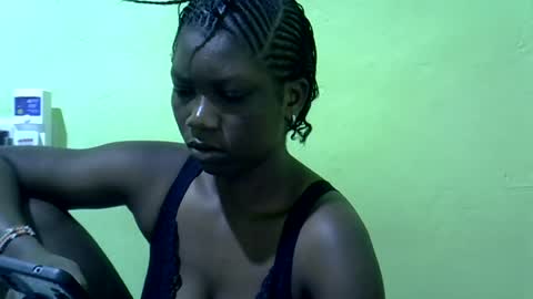Snapshot of sweet_cherie1 chatting on 07.06.26 sweet_cherie1 online show from 07.06.26