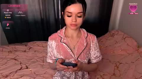 Sofia online show from 10.17.25