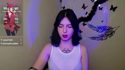 Snapshot of sweet_cherryg chatting on 02.06.25 Ivy online show from 02.06.25