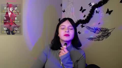 Snapshot of sweet_cherryg chatting on 02.10.25 Ivy online show from 02.10.25