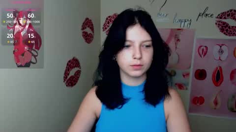 Snapshot of sweet_cherryg chatting on 10.12.25 Ivy online show from 10.12.25