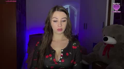 Sweet Cherry online show from 09.11.25