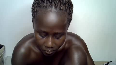 sweet_diva19 online show from 03.19.26