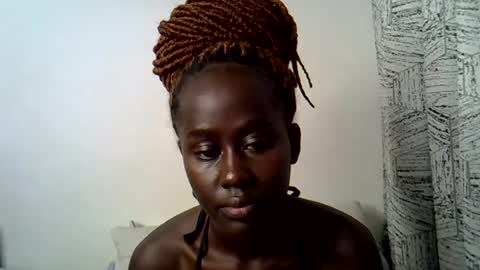 sweet_diva19 online show from 07.04.26