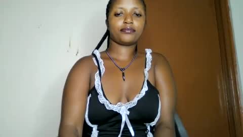 Snapshot of sweet_ebony001 chatting on 07.21.26 sweet_ebony001 online show from 07.21.26