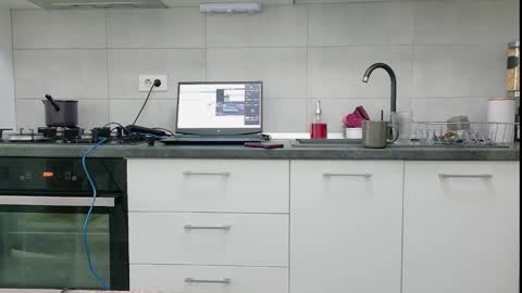 Snapshot of sweet_ella chatting on 02.13.26 online show from 02.13.26