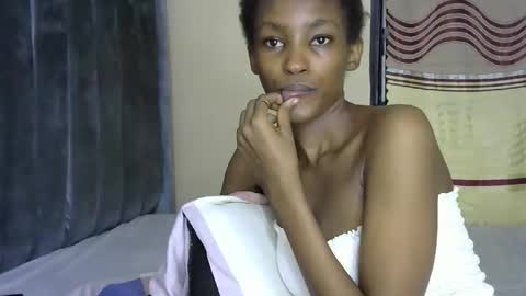 sweet_freaky online show from 04.24.26