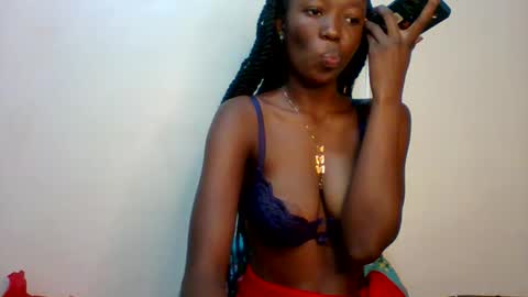 Snapshot of sweet_kcandy chatting on 05.30.26 Sweet KCandy online show from 05.30.26