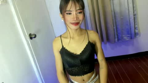 Snapshot of sweet_kyliexx chatting on 06.12.26 sweet_kyliexx online show from 06.12.26