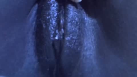 Snapshot of sweet_leen2 chatting on 03.03.26 Leen online show from 03.03.26