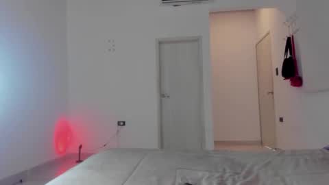 Hi Im Lia Your dreams came true  online show from 09.13.25